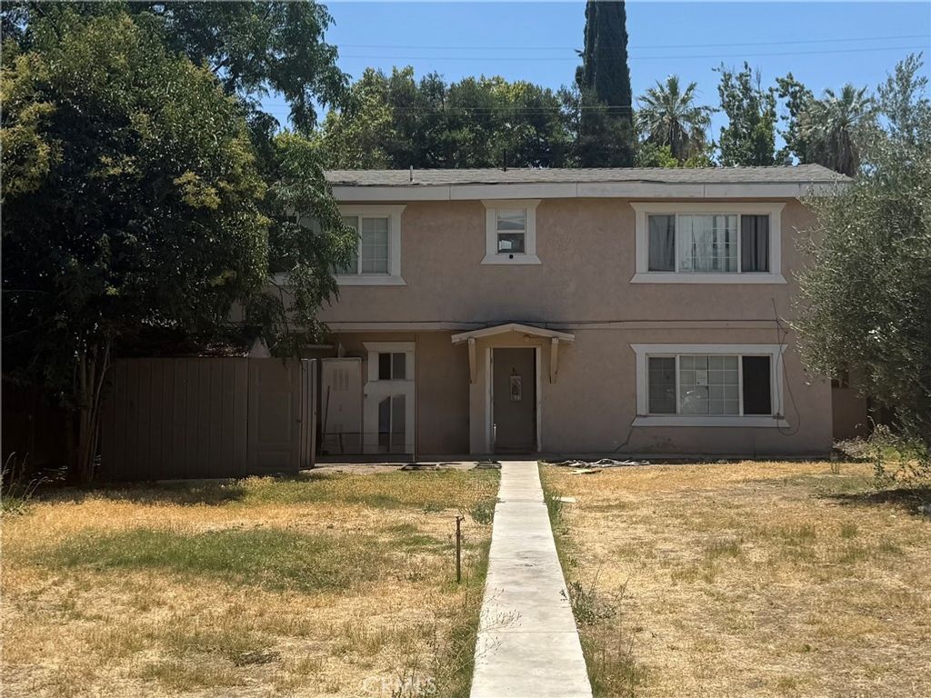 324 W 22nd, Merced