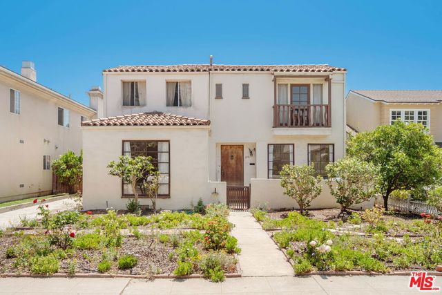 10614 Cushdon Avenue, Los Angeles