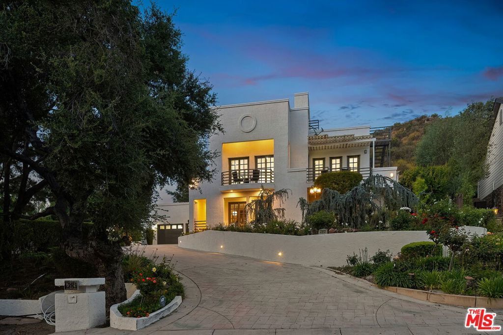 283 Lake Sherwood Drive, Lake Sherwood