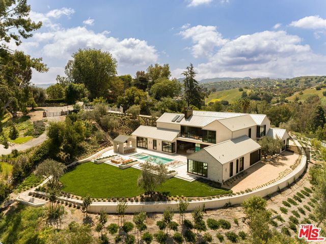 24172 Lupin Hill Road, Hidden Hills
