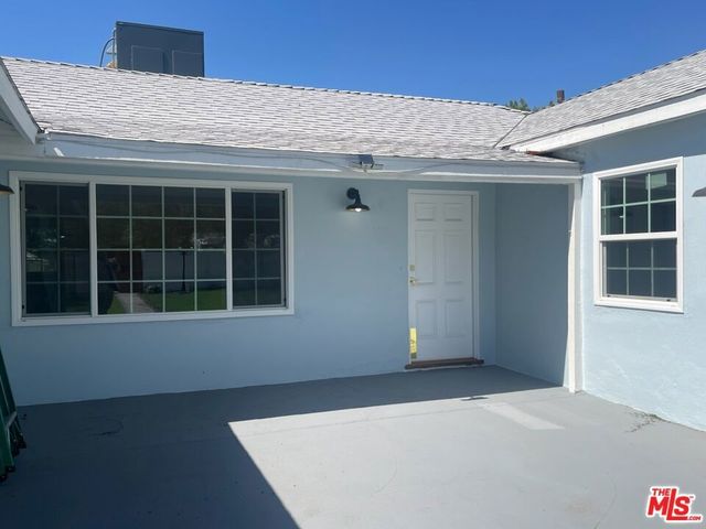 9029 Wildwood Avenue, Sun Valley