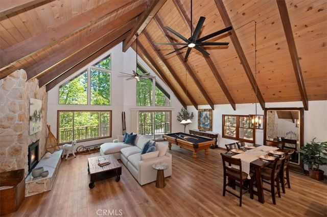 260 El Dorado Drive, Lake Arrowhead