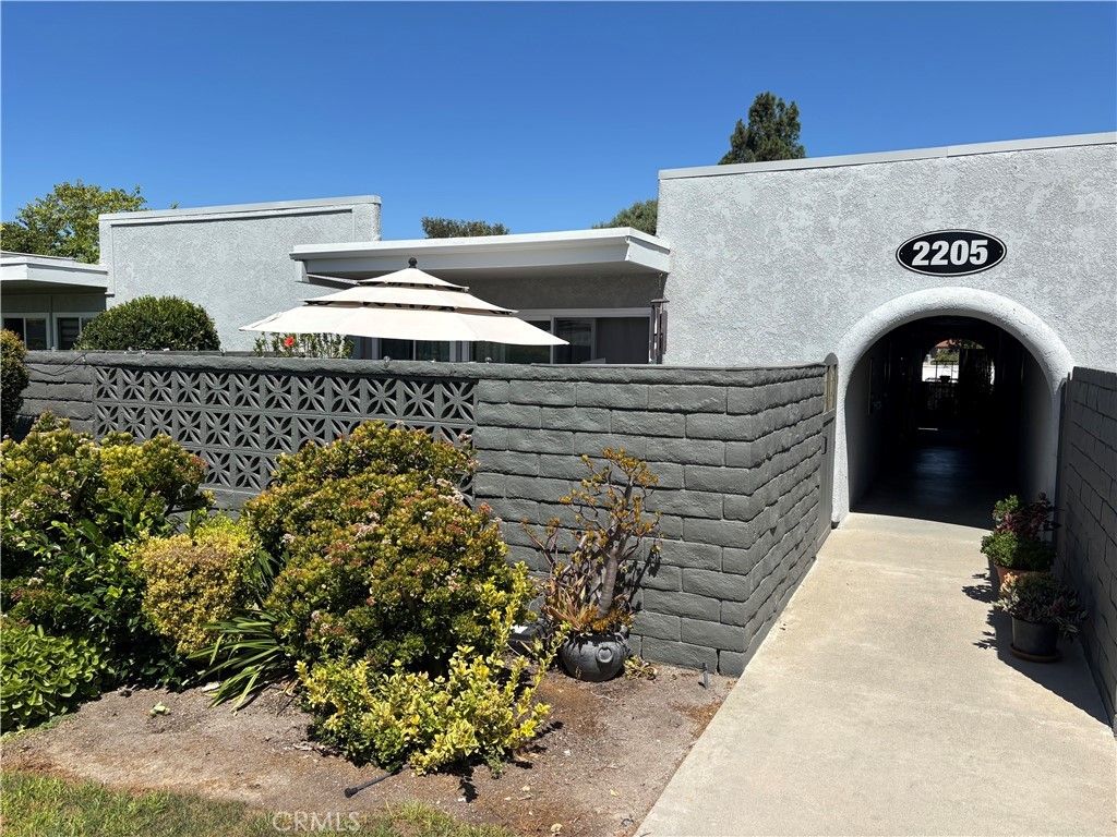 2205 Via Mariposa E # G, Laguna Woods