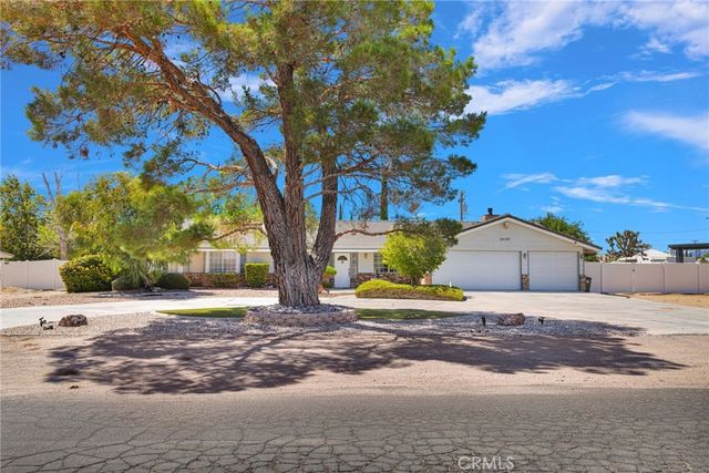 20187 Itasca Road, Apple Valley
