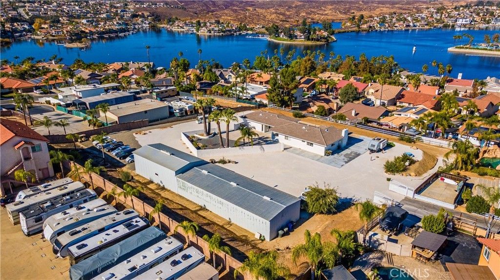22475 Loch Lomond Drive, Canyon Lake