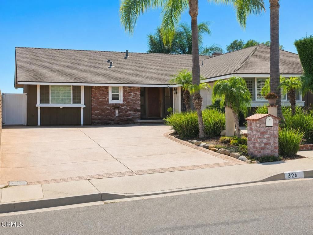 326 N Steckel Drive, Santa Paula