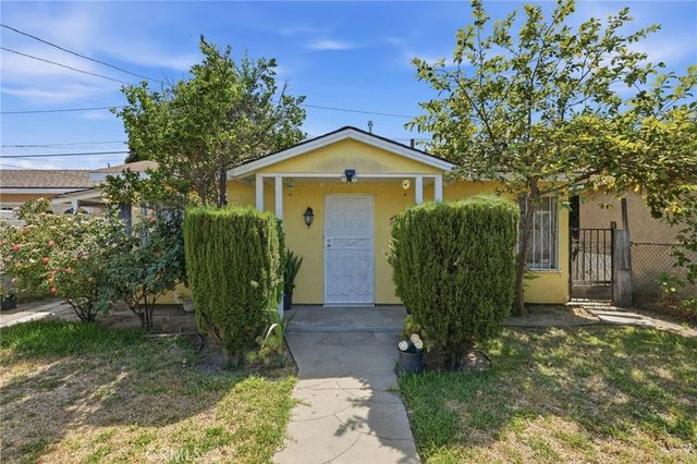 4630 E 52nd Place, Maywood