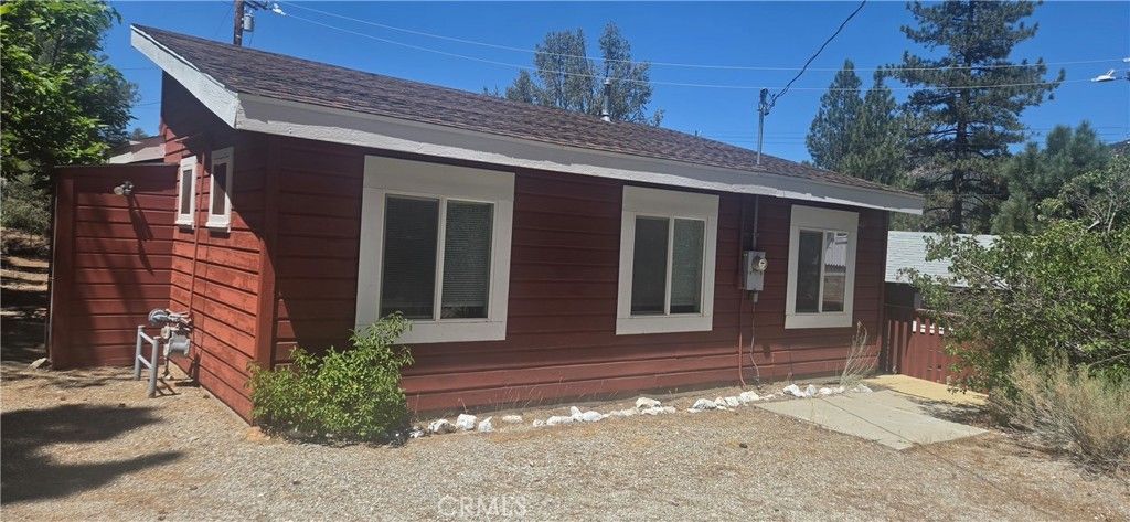 6787 Lakeview, Frazier Park