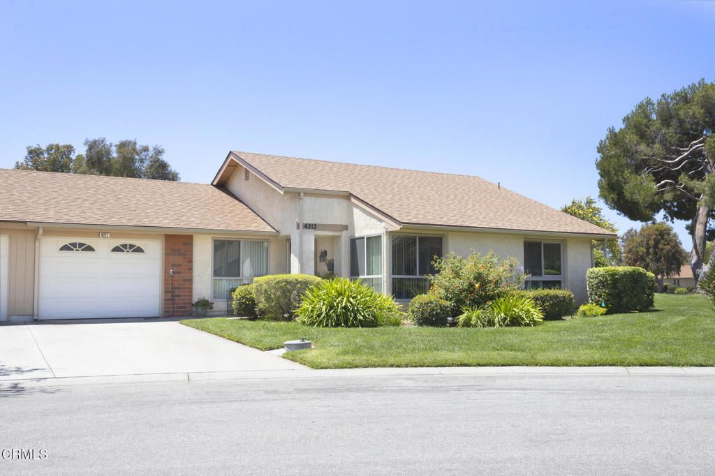 4212 Village 4, Camarillo