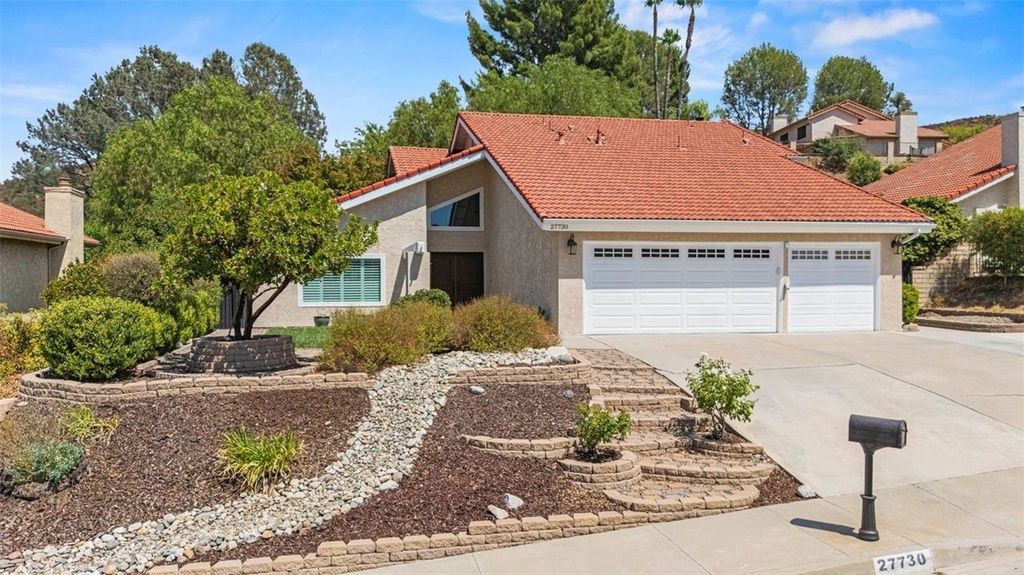 27730 Sutters Pointe, Saugus