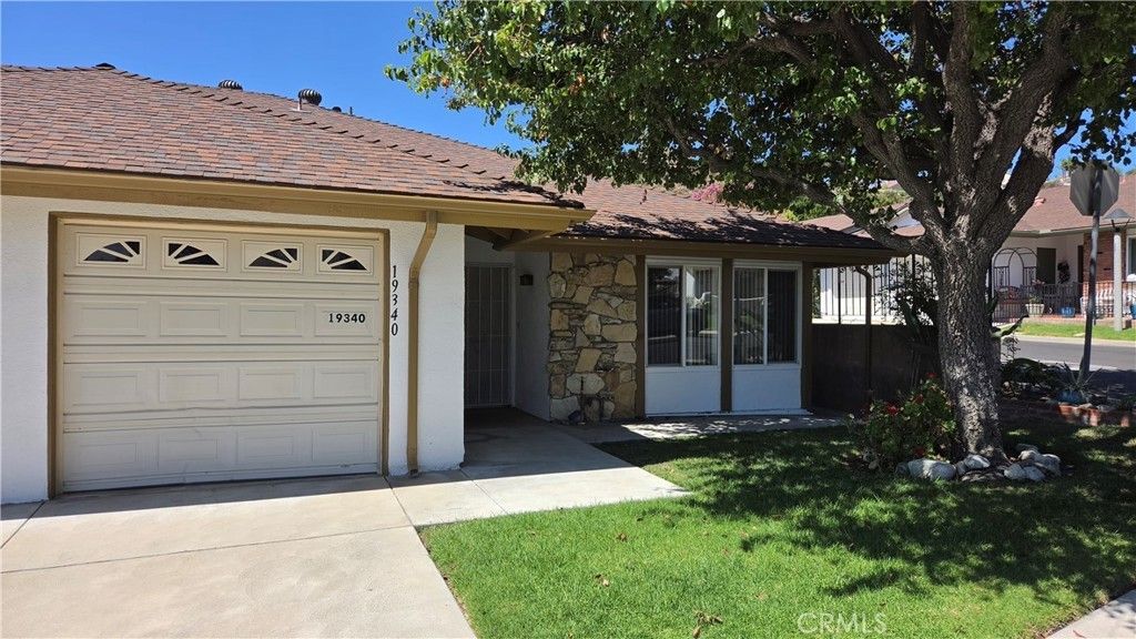 19340 Oak Crossing, Newhall