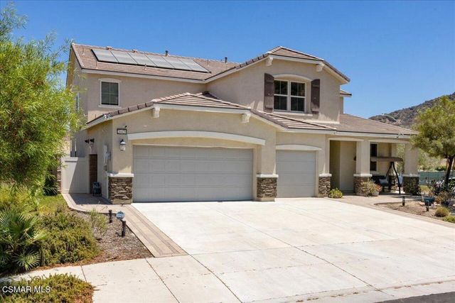 26420 Plumcot Drive, Corona