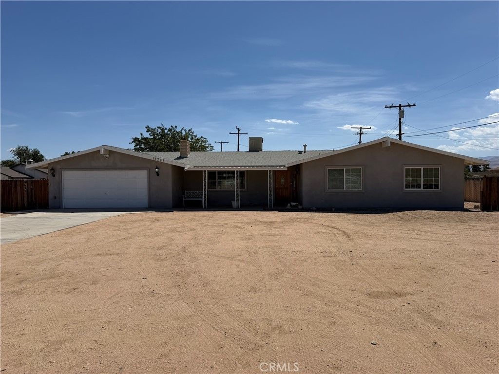 11761 Jamacha, Apple Valley