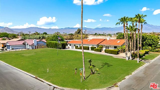 41321 Jamaica Sands Drive, Bermuda Dunes