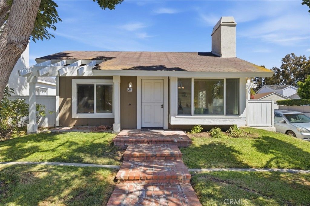 23 Spring Buck, Irvine