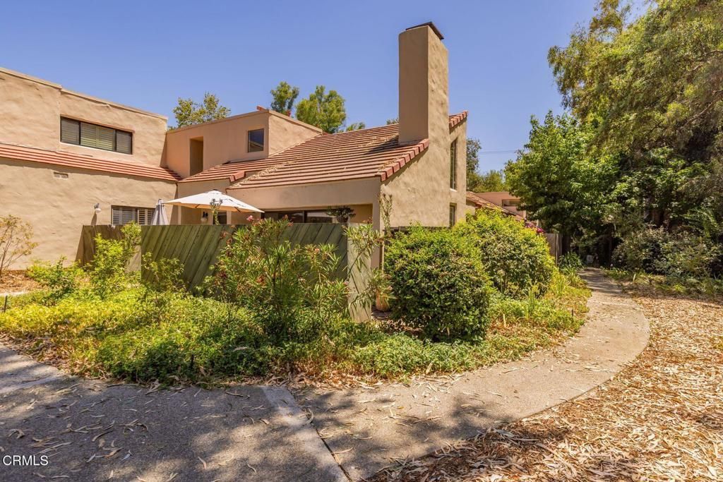 1001 Creekside Way # D, Ojai