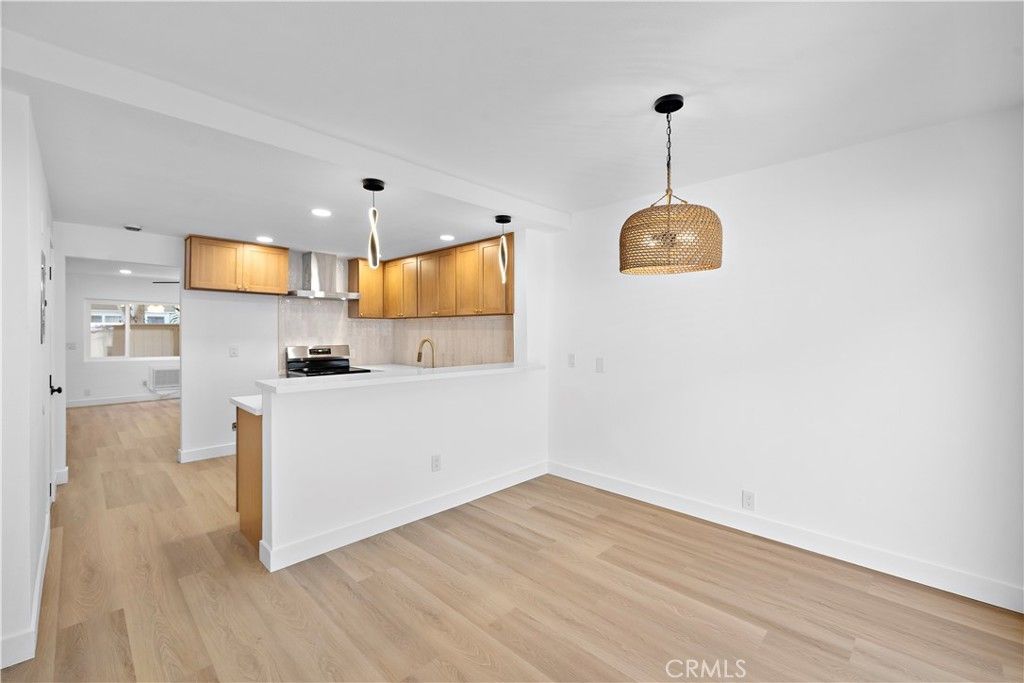 655 W 6th # A, Tustin