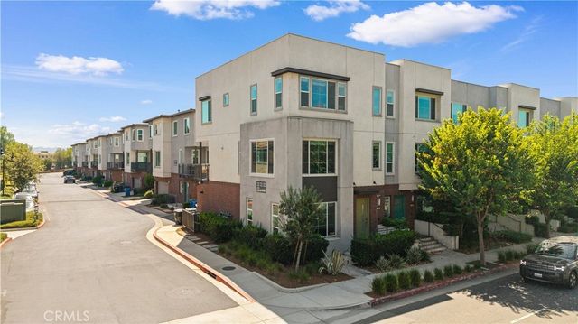 1530 W Cameron, West Covina