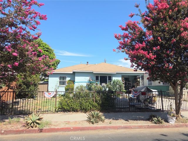 10930 Croesus Ave, Los Angeles