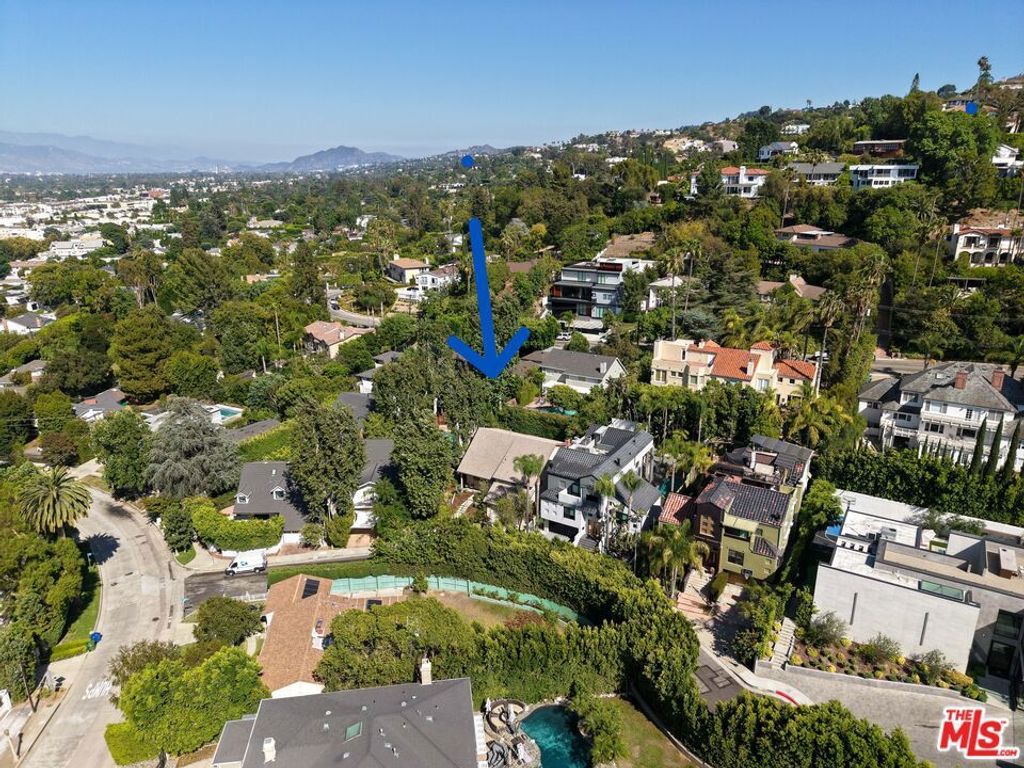 N/A, Sherman Oaks