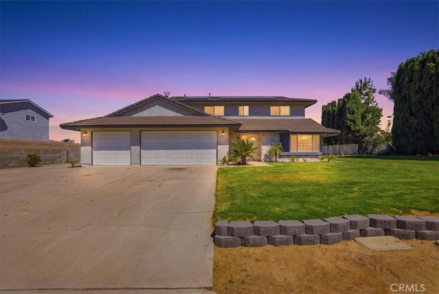 11529 Geyser, Jurupa Valley