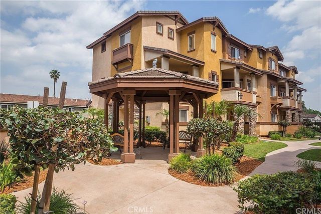 511 N Lark Ellen # J, Covina