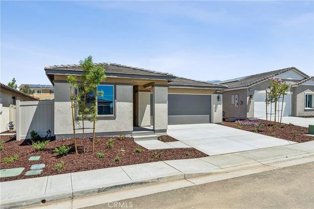 1590 Park Village Drive, Beaumont