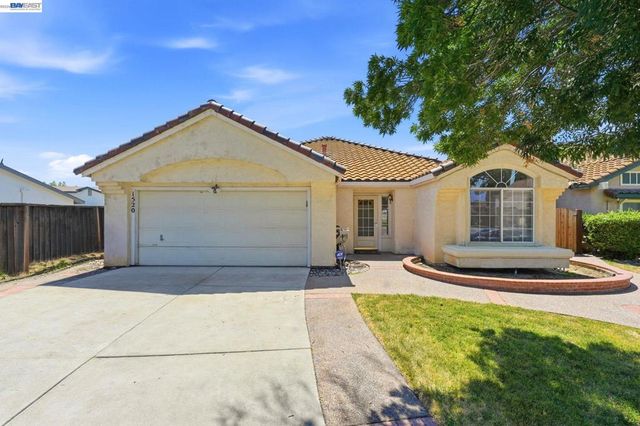 1520 Deer Run Ln, Tracy