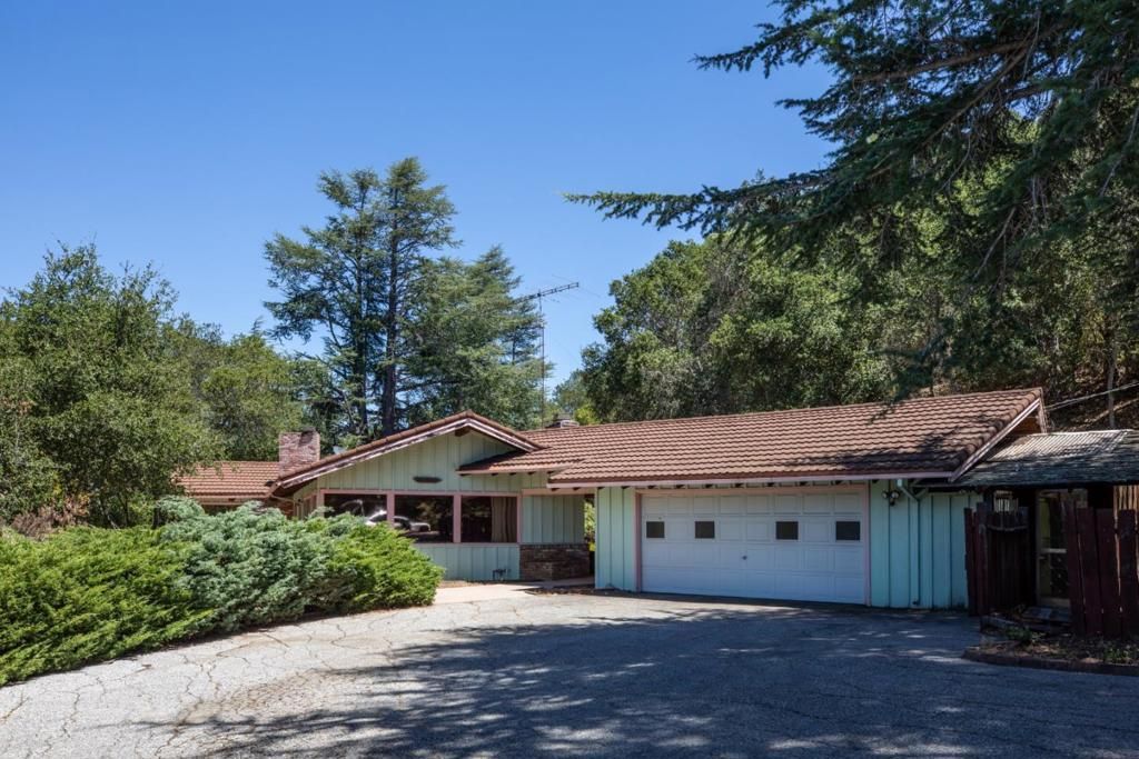 11450 Summit Wood Road, Los Altos Hills