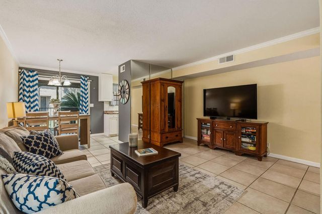 5300 E Waverly Drive # D5, Palm Springs