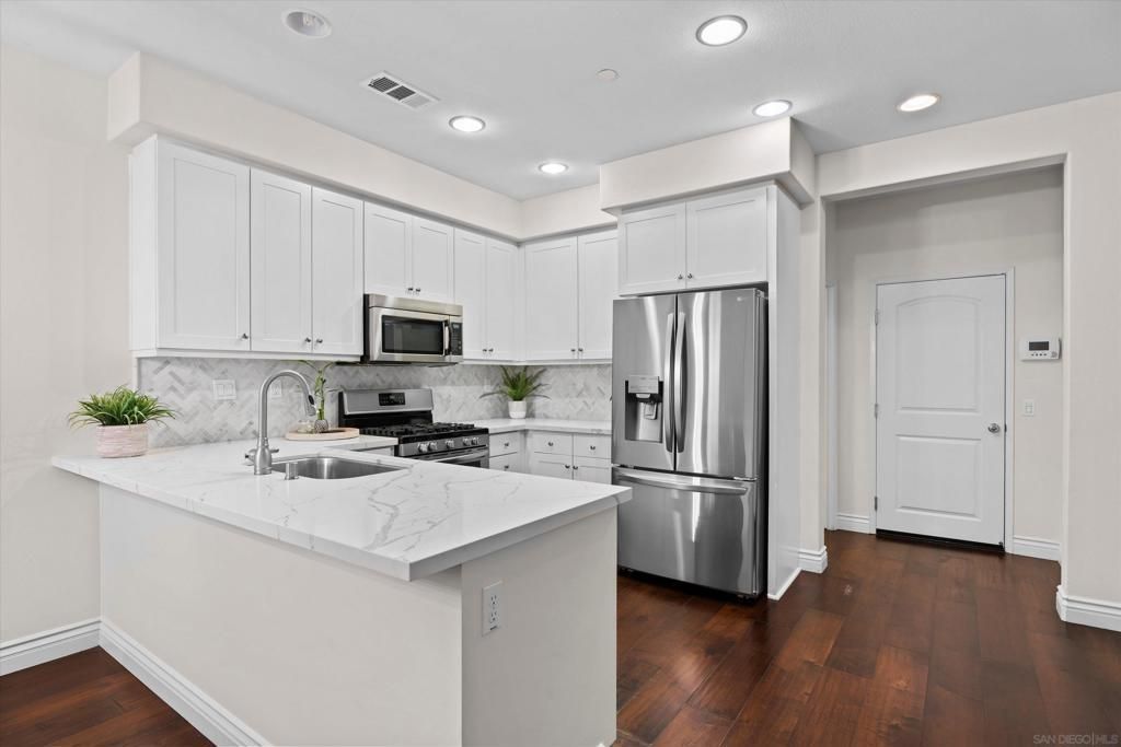 1360 Santa Victoria Rd # 3, Chula Vista