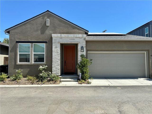 697 Grace, Madera