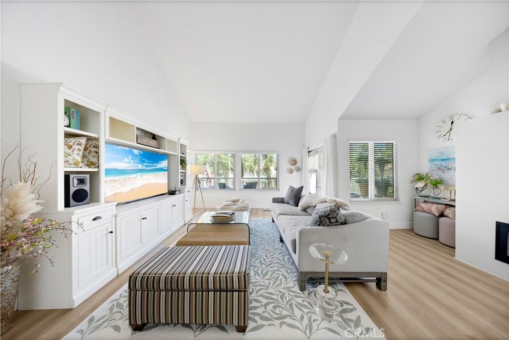 26692 Manzanares, Mission Viejo