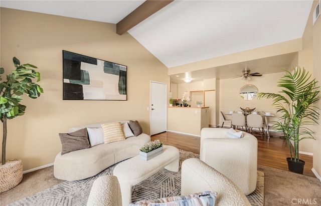 27618 Susan Beth Way Unit G, Saugus