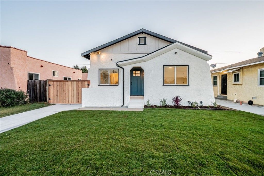 1315 E 55th, Long Beach