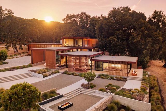 2 Rumsen Trace, Carmel