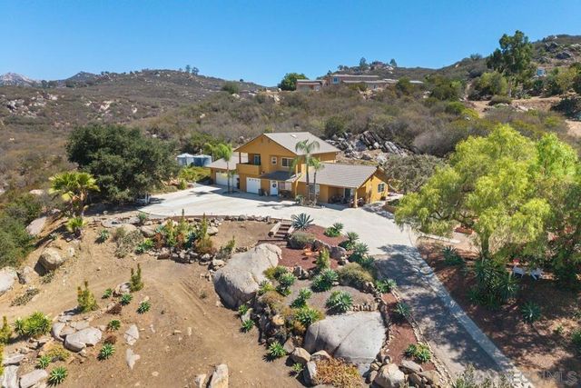 13044 Yerba Valley Way, Lakeside