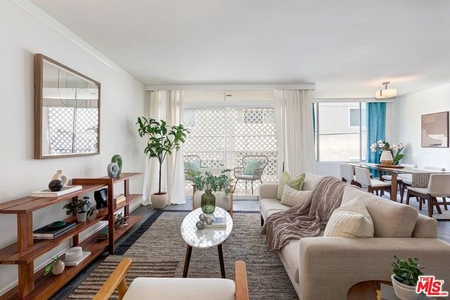 1200 N Flores Street # 209, West Hollywood