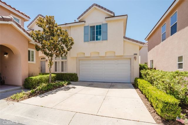 24444 Montevista Circle, Valencia