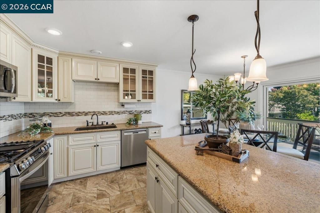 2301 Pine Knoll Dr # 6, Walnut Creek