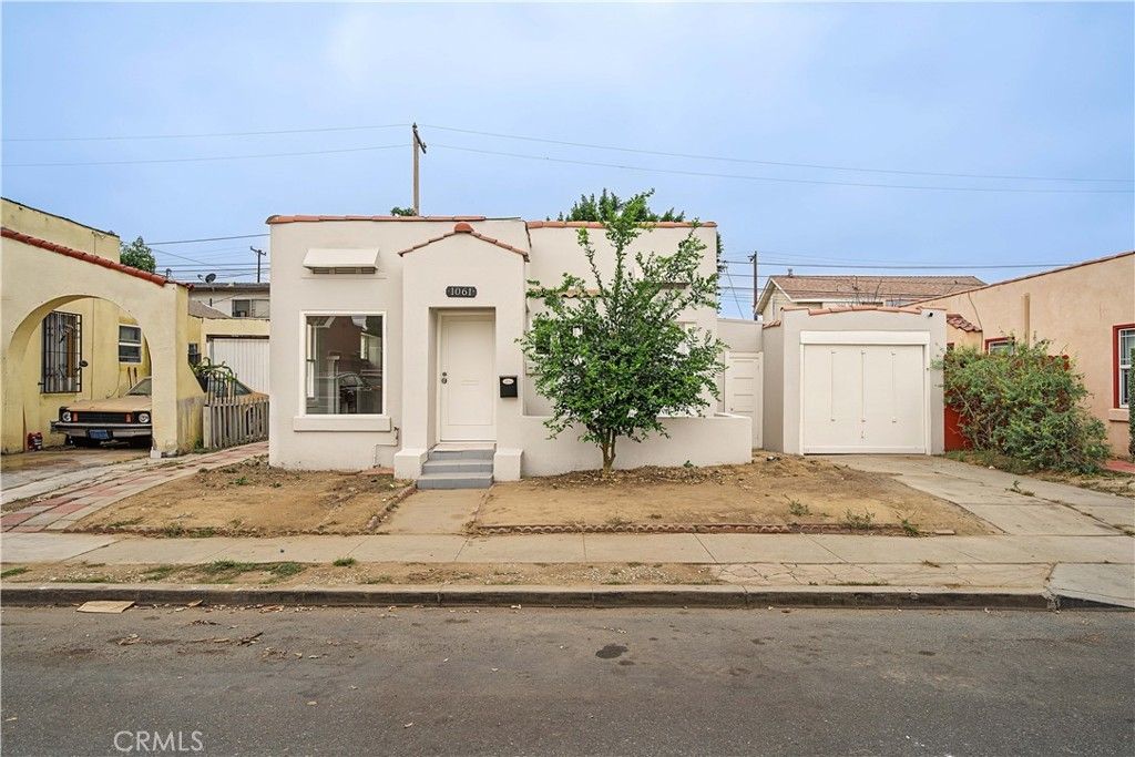 1061 N Minerva, Long Beach