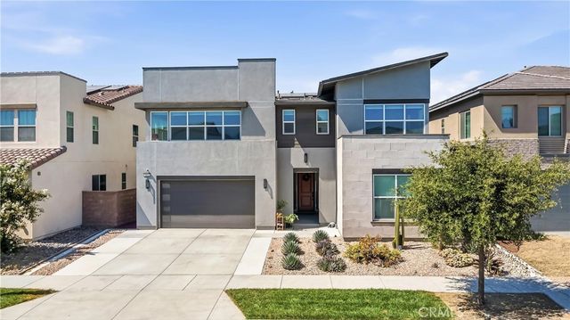2653 E Scarlett Lane, Ontario