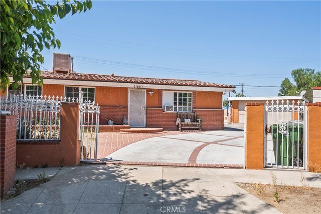 11887 Sproule, Los Angeles
