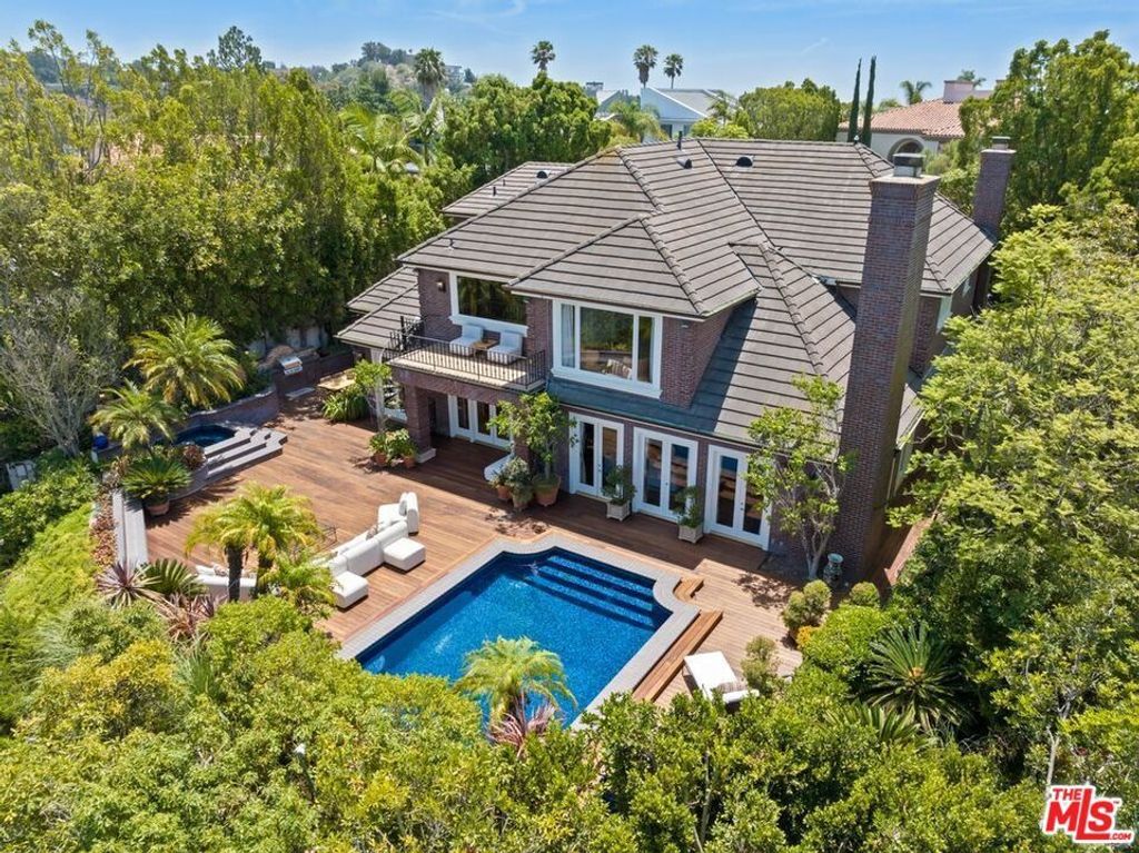 12053 Crest Court, Los Angeles