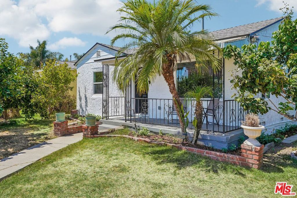 901 W Brazil Street, Compton