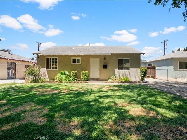 2404 Roxbury Dr, San Bernardino
