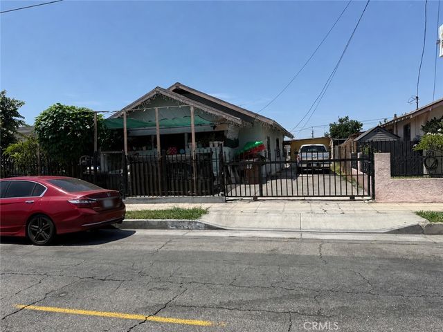 321 N Willowbrook, Compton