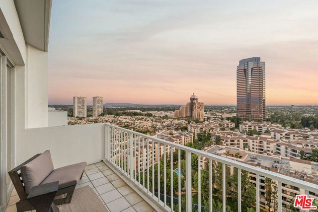 2170 Century Parkway # 2107, Los Angeles