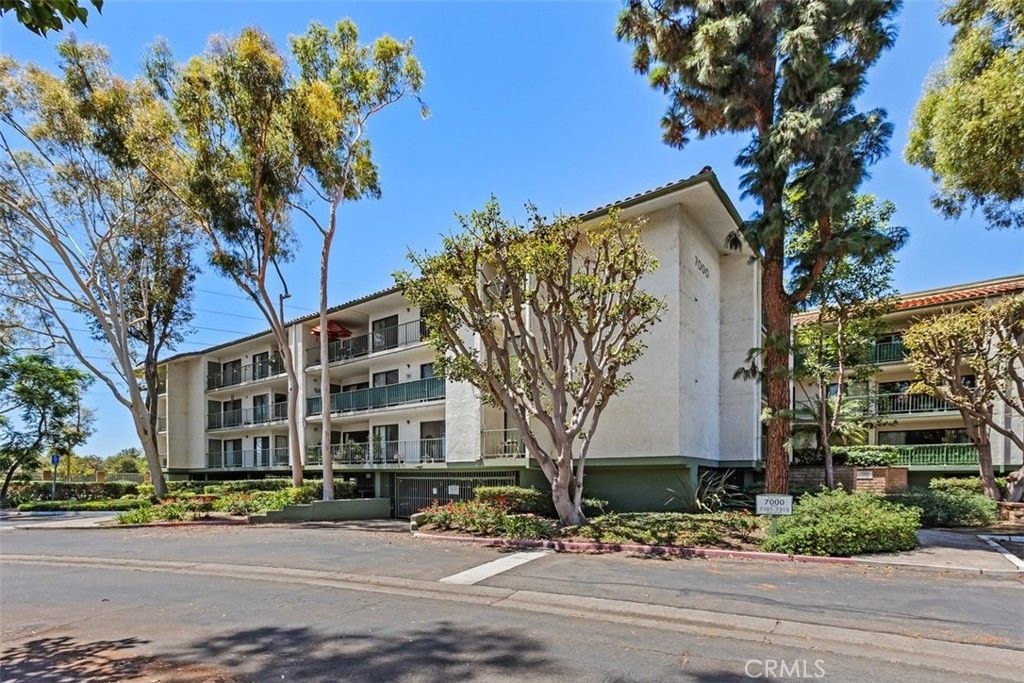 7215 Apricot, Irvine