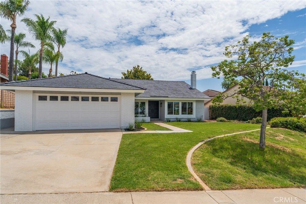 1182 Sunnyhills, Brea